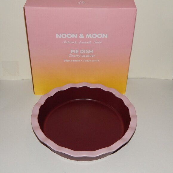 NIB Noon & Moon Ceramic Pie Dish, Cherry and Taupe Lacquer Trim- 9 Inch - Picture 1 of 5
